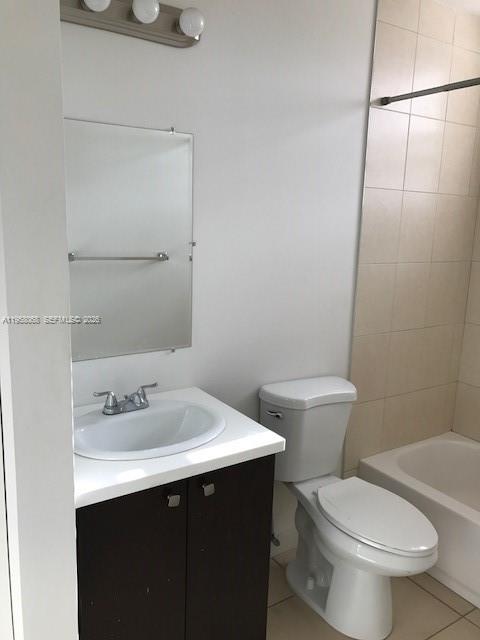 EAST GABLES CONDO - Residential Lease