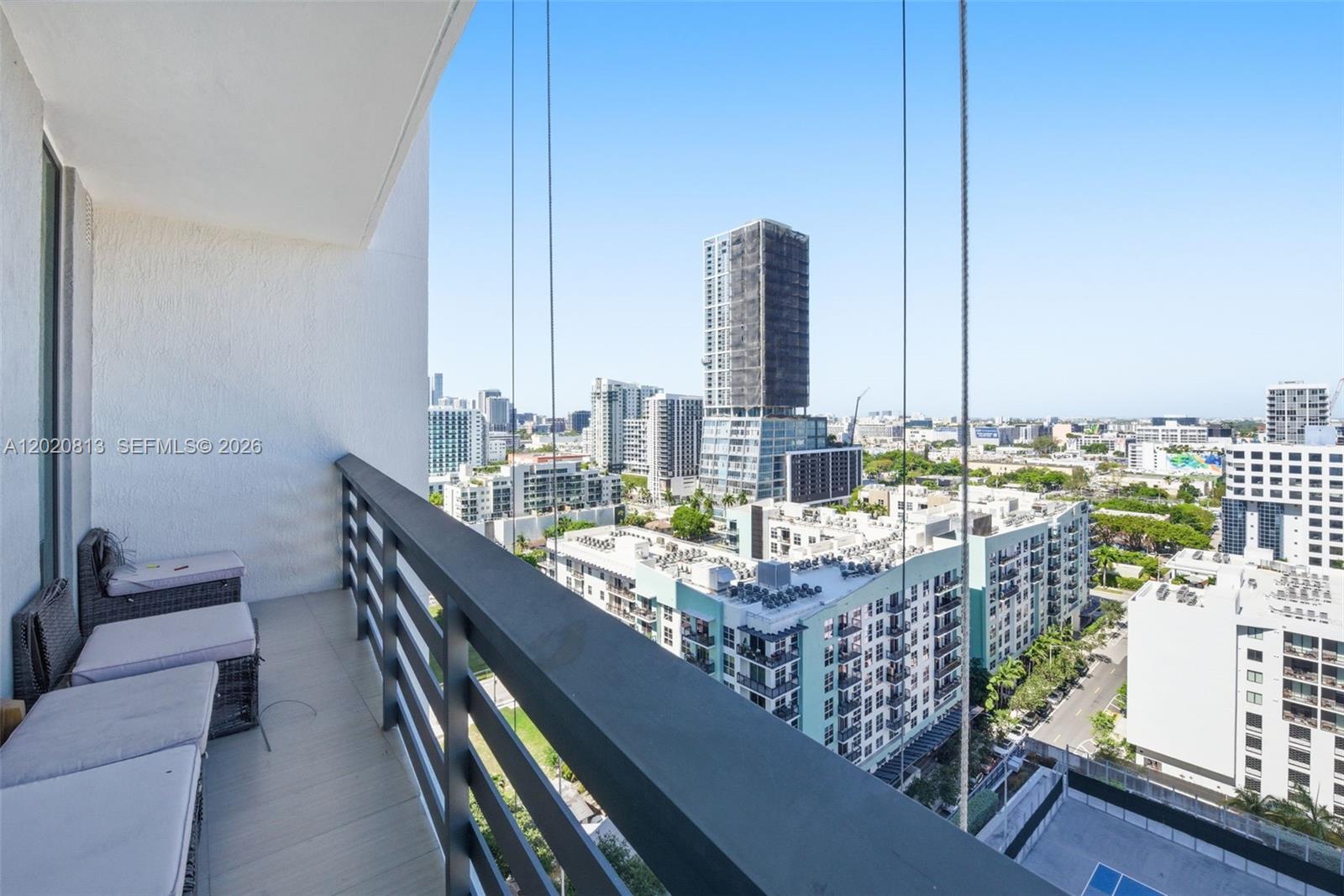 ICON BAY CONDO - Residential