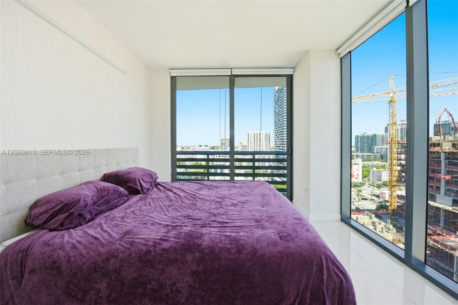 ICON BAY CONDO - Residential