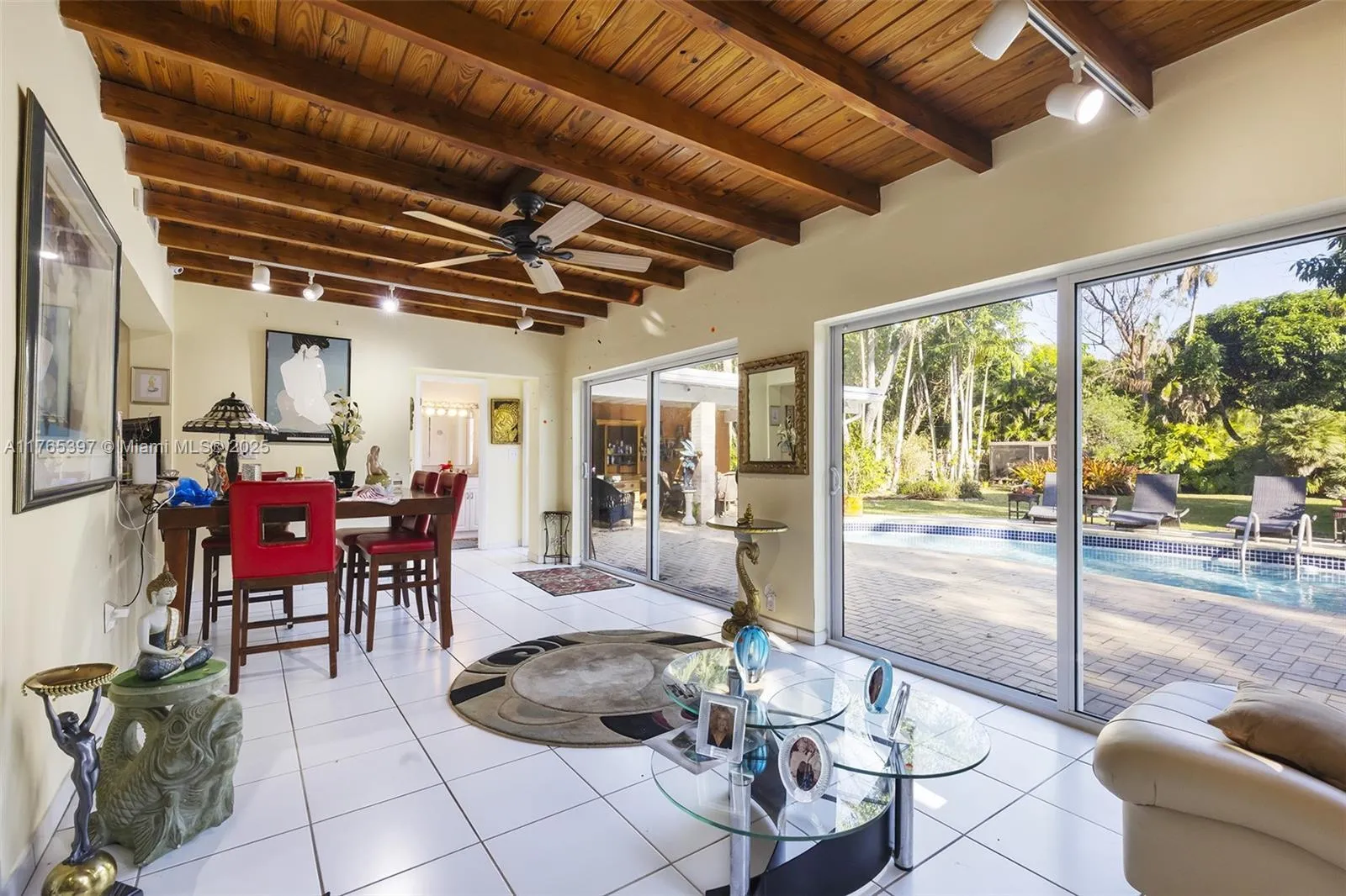 Pinecrest, Florida 33156, United States, 4 Bedrooms Bedrooms, ,3 BathroomsBathrooms,Residential,Pending,91646