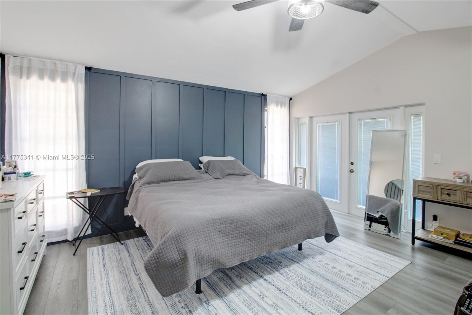 FEATHERTREE - Residential