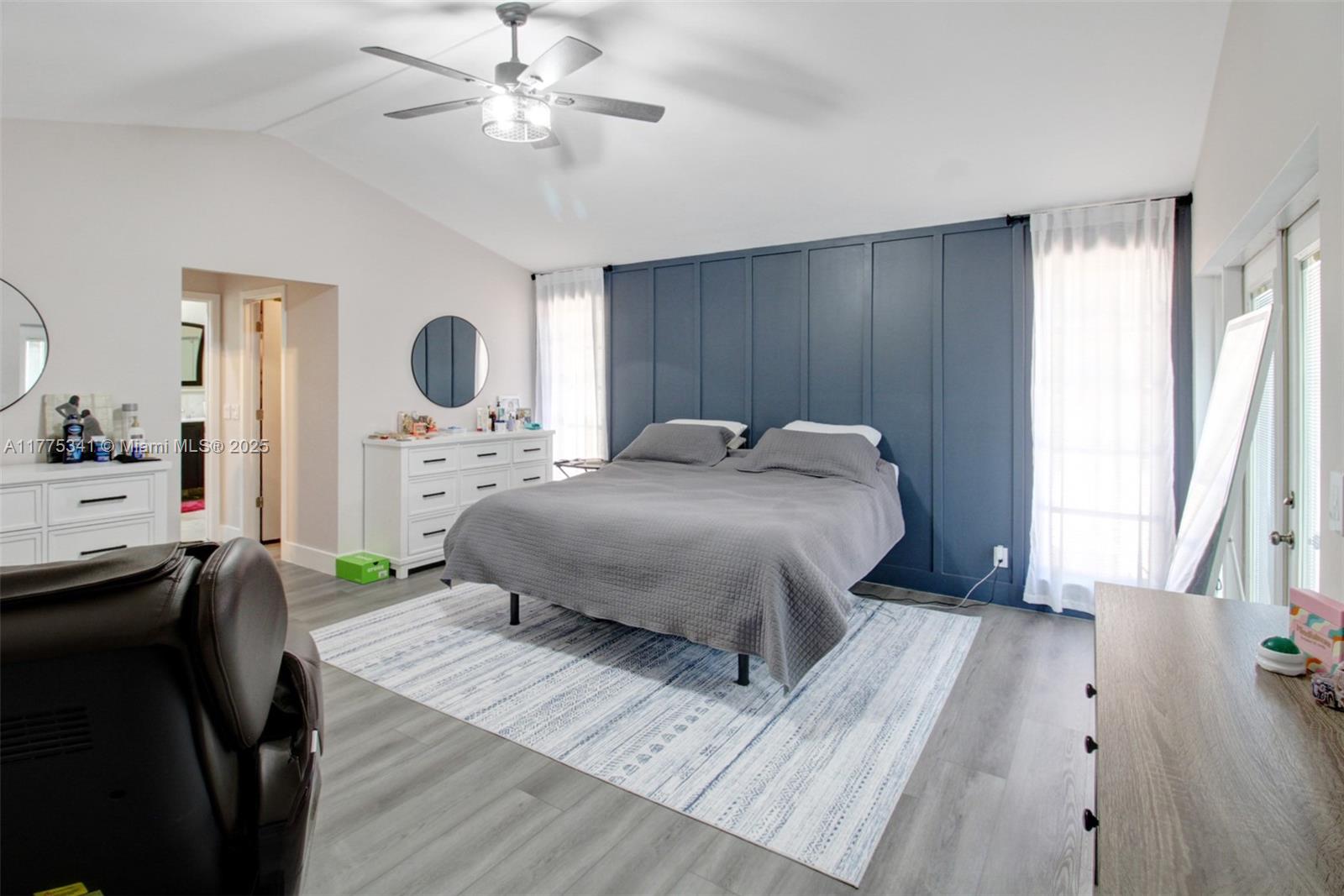FEATHERTREE - Residential