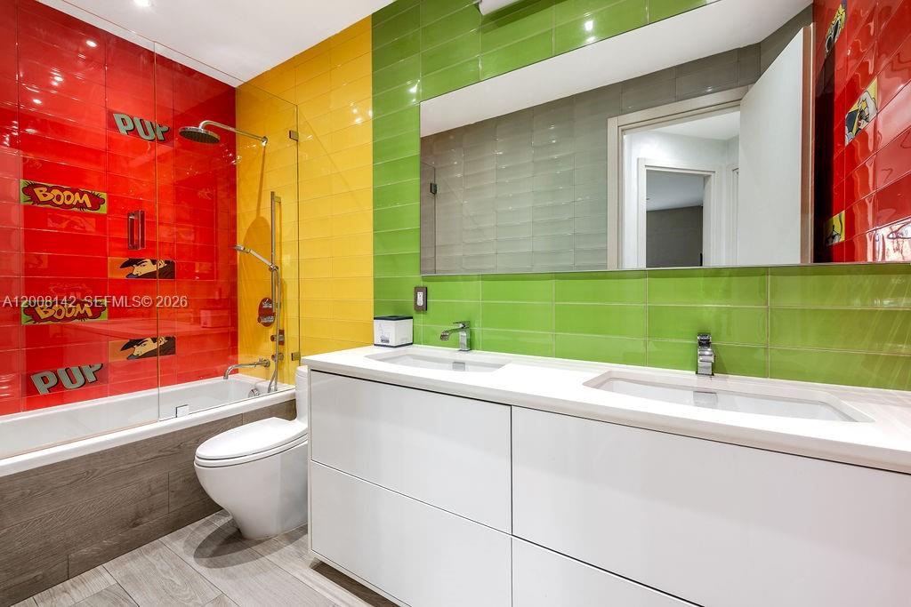 GOLDEN GATE ESTATES & MAR - Residential