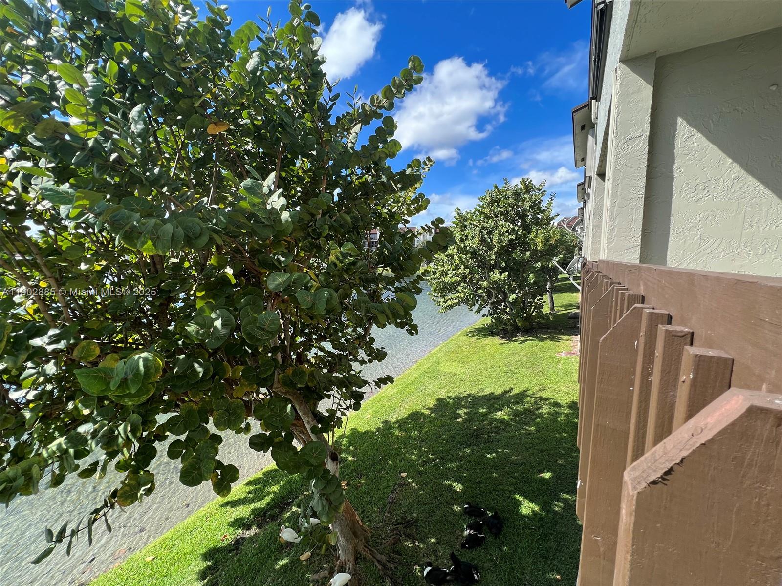 INDIAN LAKE VILLAGE II CO - Residential Lease