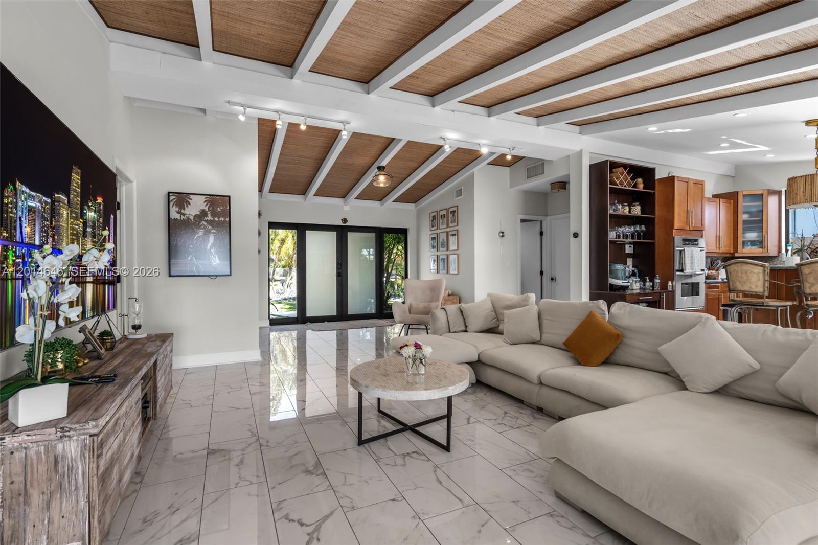 LAUDERDALE ISLES NO 2 - Residential