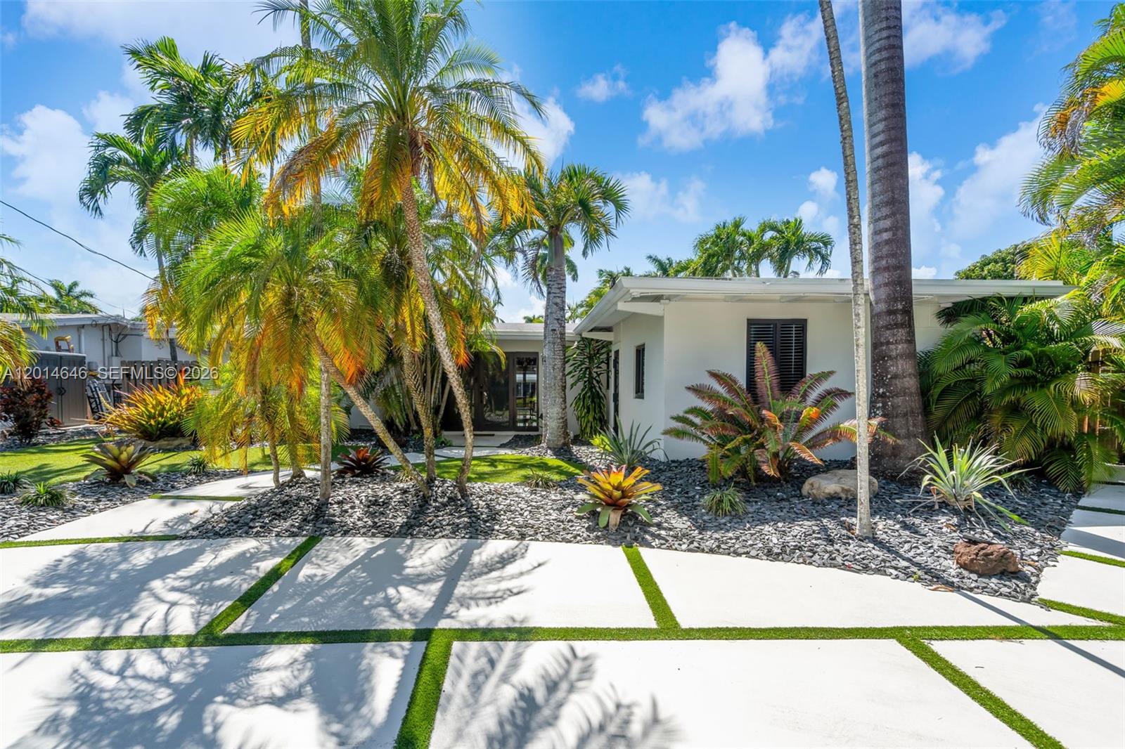 LAUDERDALE ISLES NO 2 - Residential