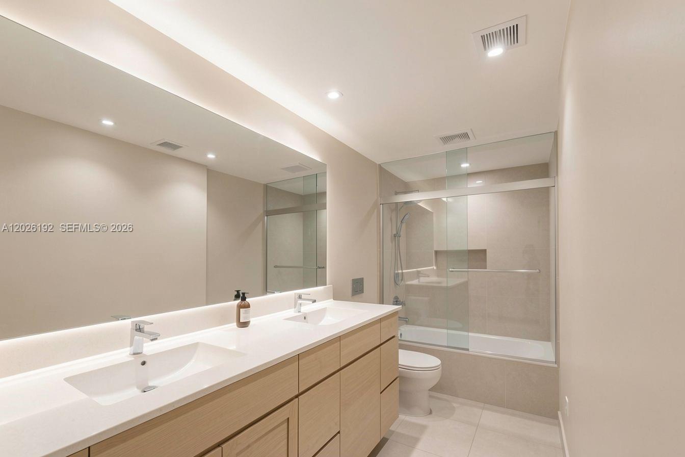 CORONADO CONDO - TOWER III - Residential