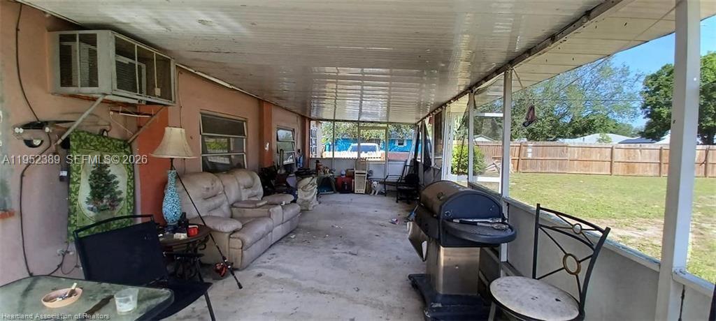 MCCORKLES - Residential