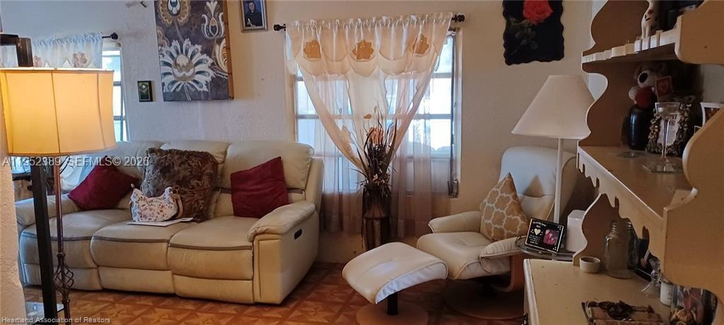 MCCORKLES - Residential