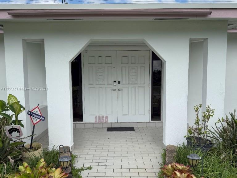 1650 SW 71st Pl