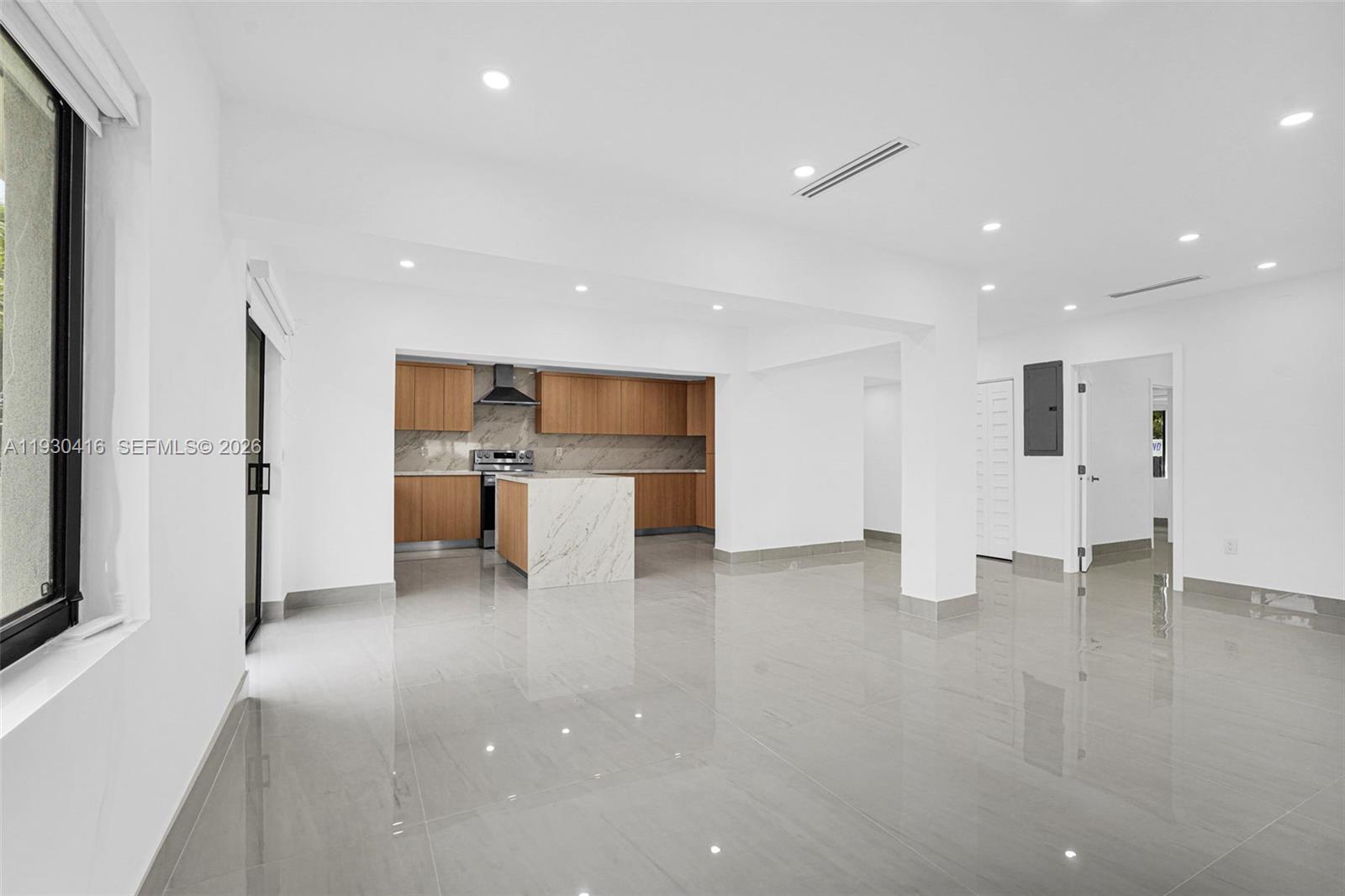 BRICKELL ESTATES - Residential