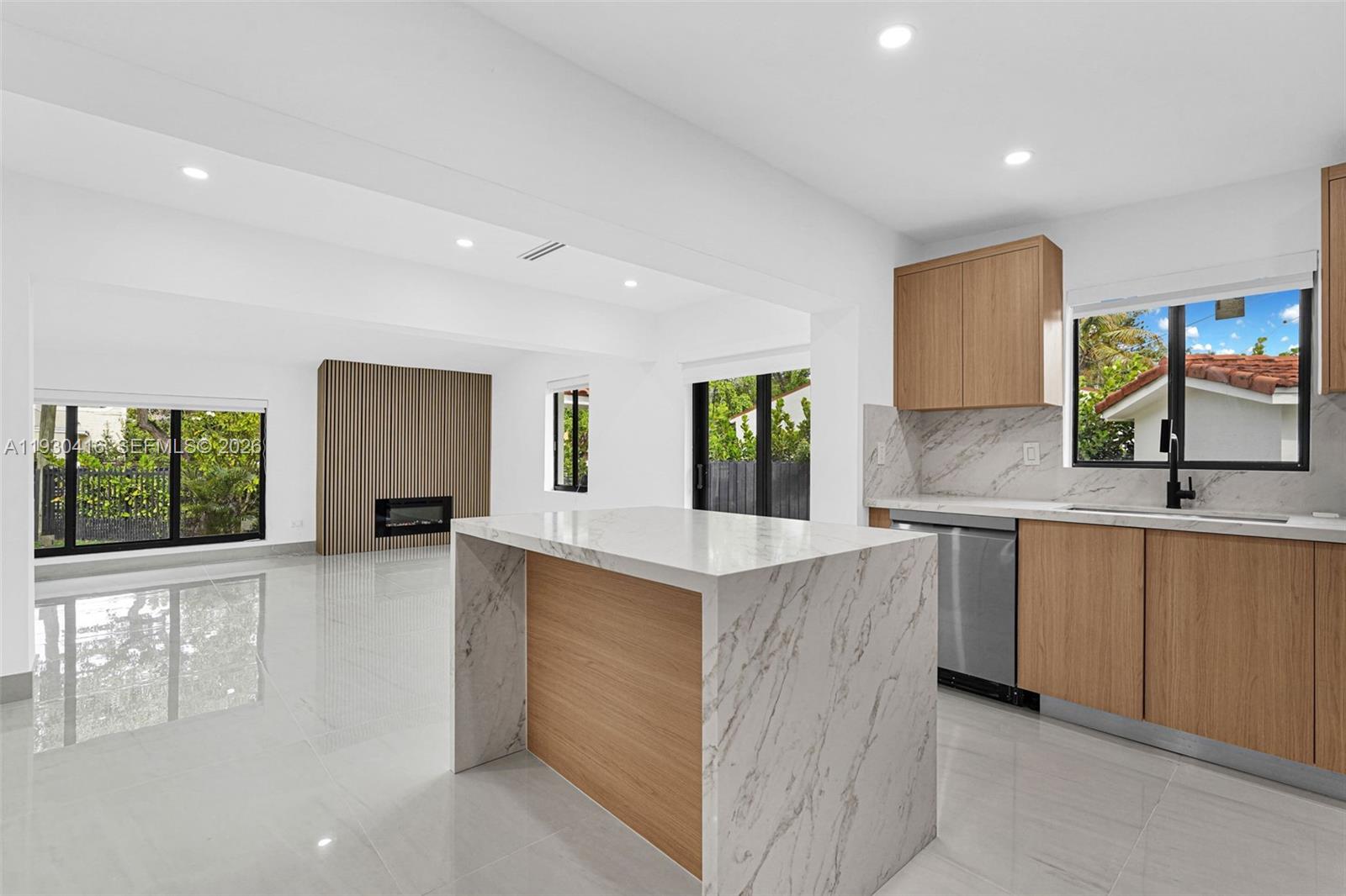 BRICKELL ESTATES - Residential