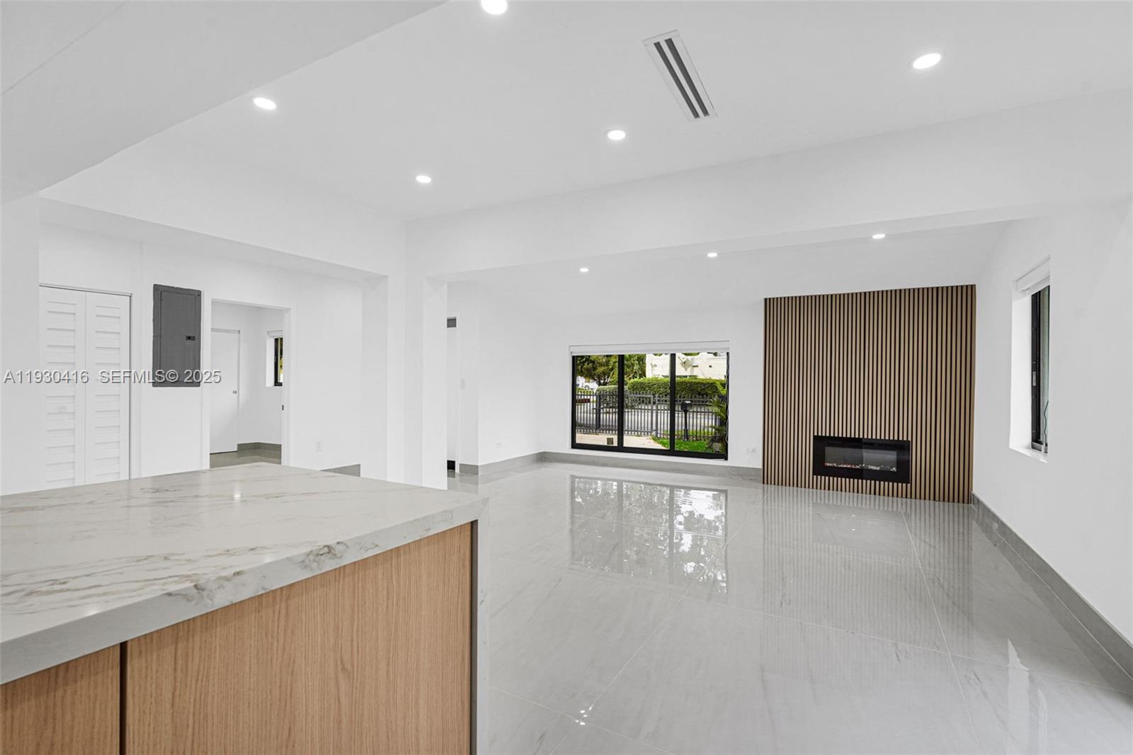 BRICKELL ESTATES - Residential