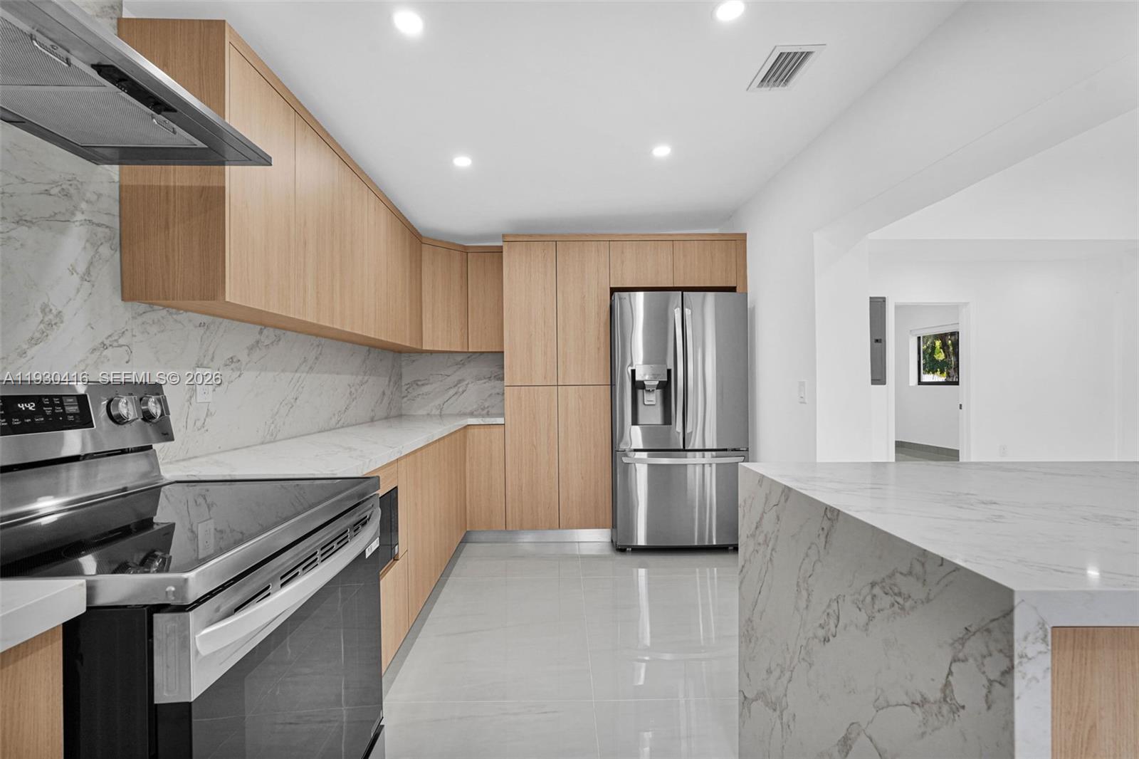 BRICKELL ESTATES - Residential