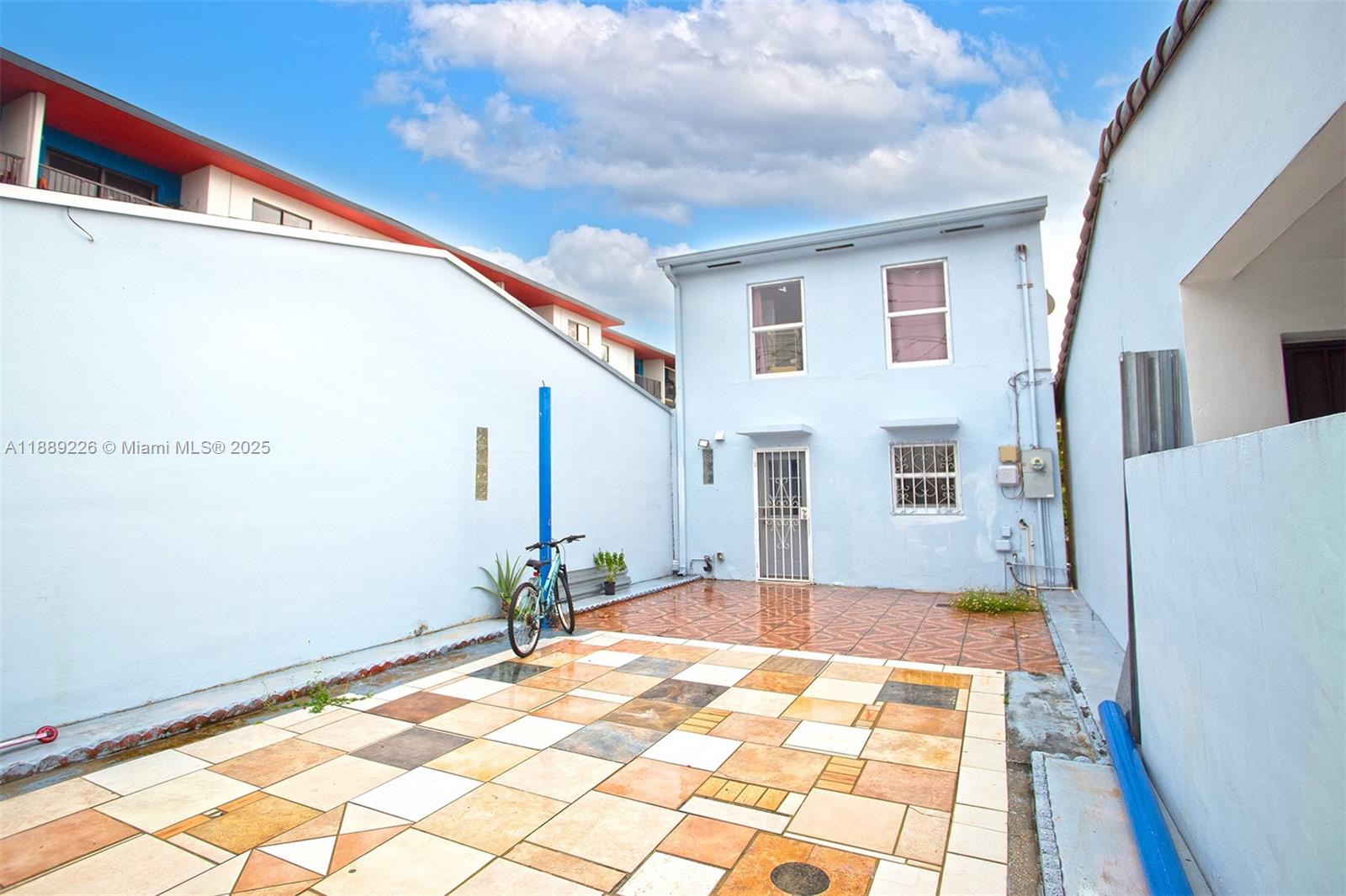 LAKE ORLEANS WEST - Residential