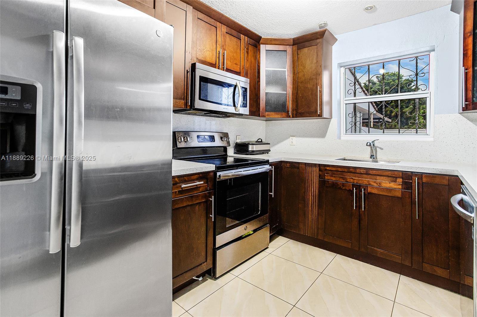 LAKE ORLEANS WEST - Residential