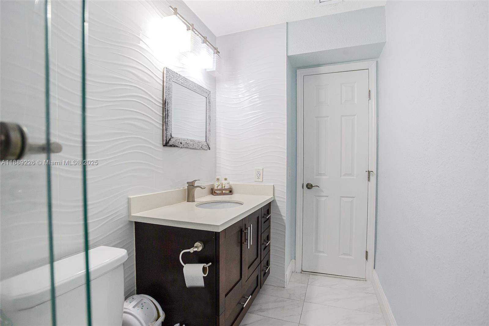 LAKE ORLEANS WEST - Residential