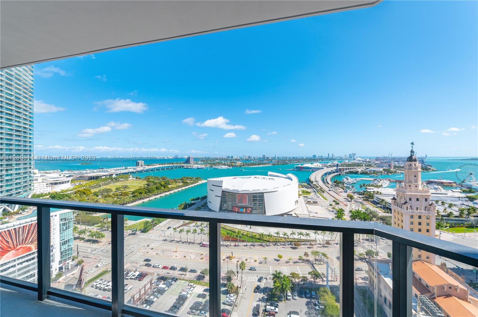 MIAMI WORLDCENTER - Residential Lease