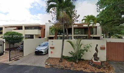 SUNSET PARK LAKE VILLAS S - Residential