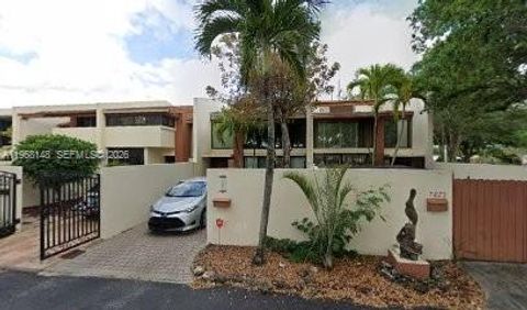 7825 SW 103rd Pl Miami FL 33173