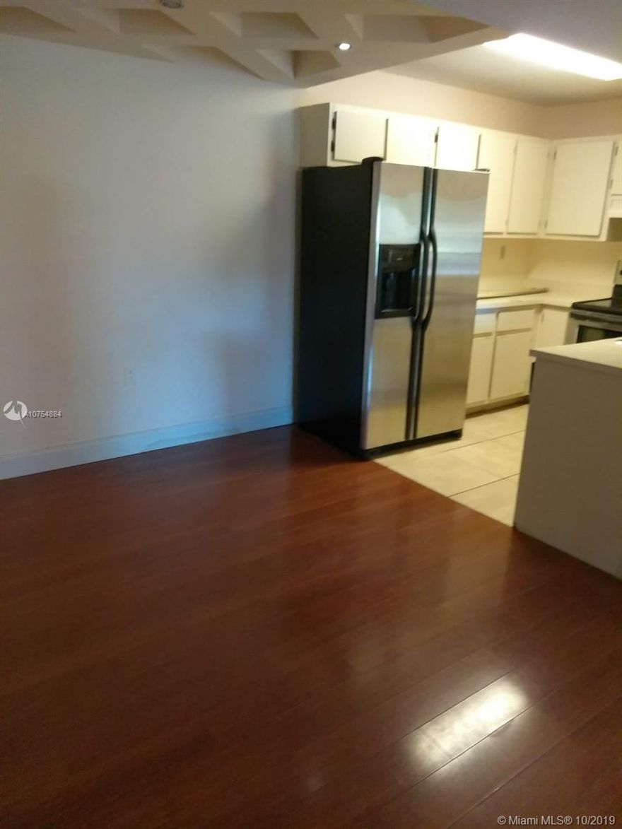 Great Opportunity for investors! Tenant paying $1,400 low association fee, amazing location in the heart of Pembroke Pine