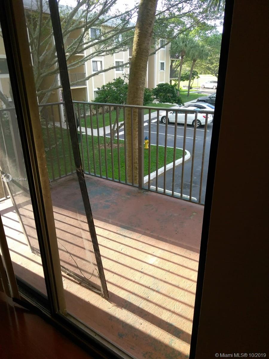 PALMS OF PEMBROKE CONDO - Residential