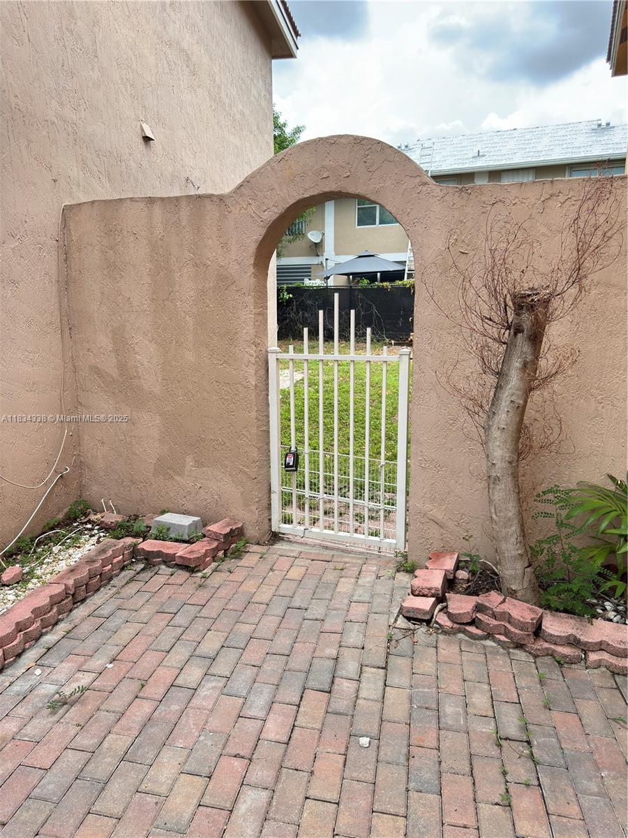 5490 NW 92nd Ave