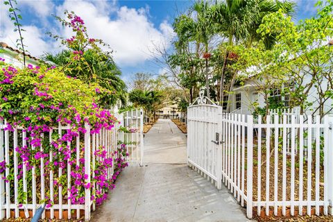 8335 E Crespi Blvd 4 Miami Beach FL 33141