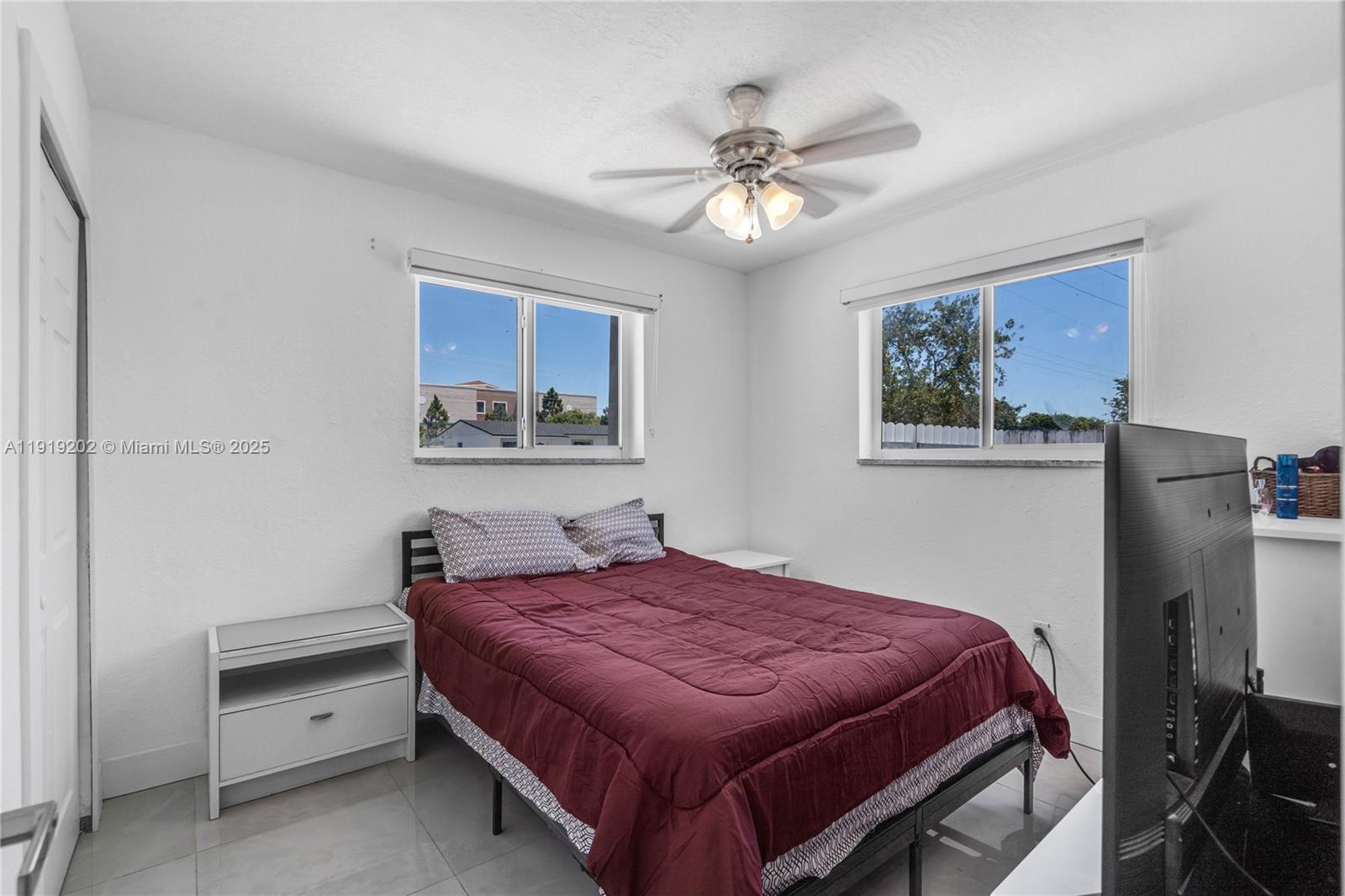 MYRTLE GROVE - Residential