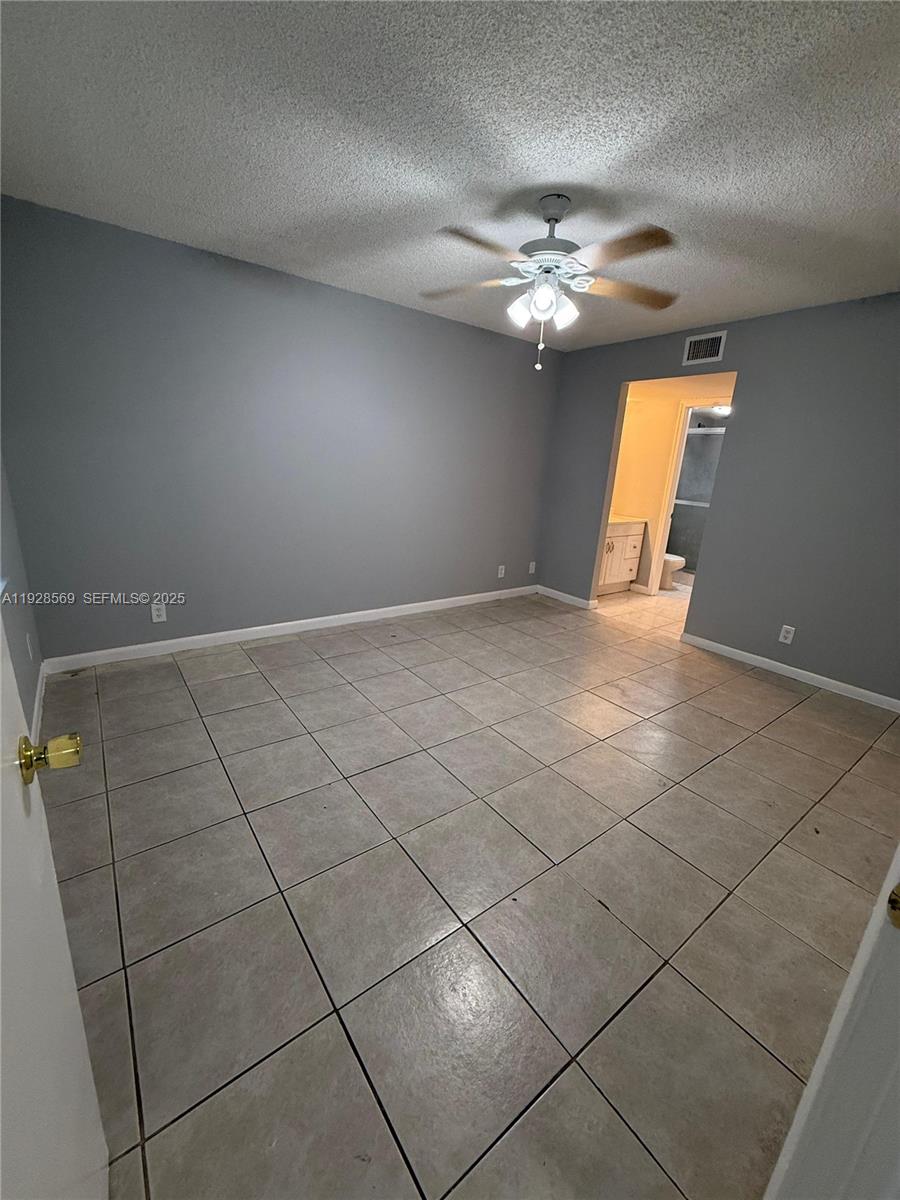 CORAL WEST CONDO - Residential Lease