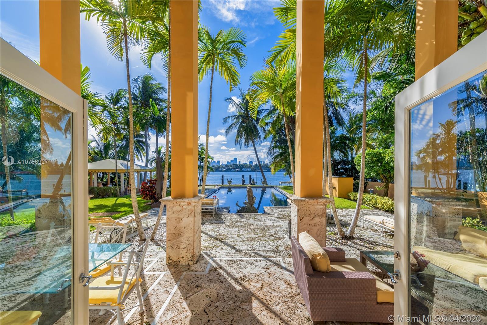 STAR ISLAND - Residential