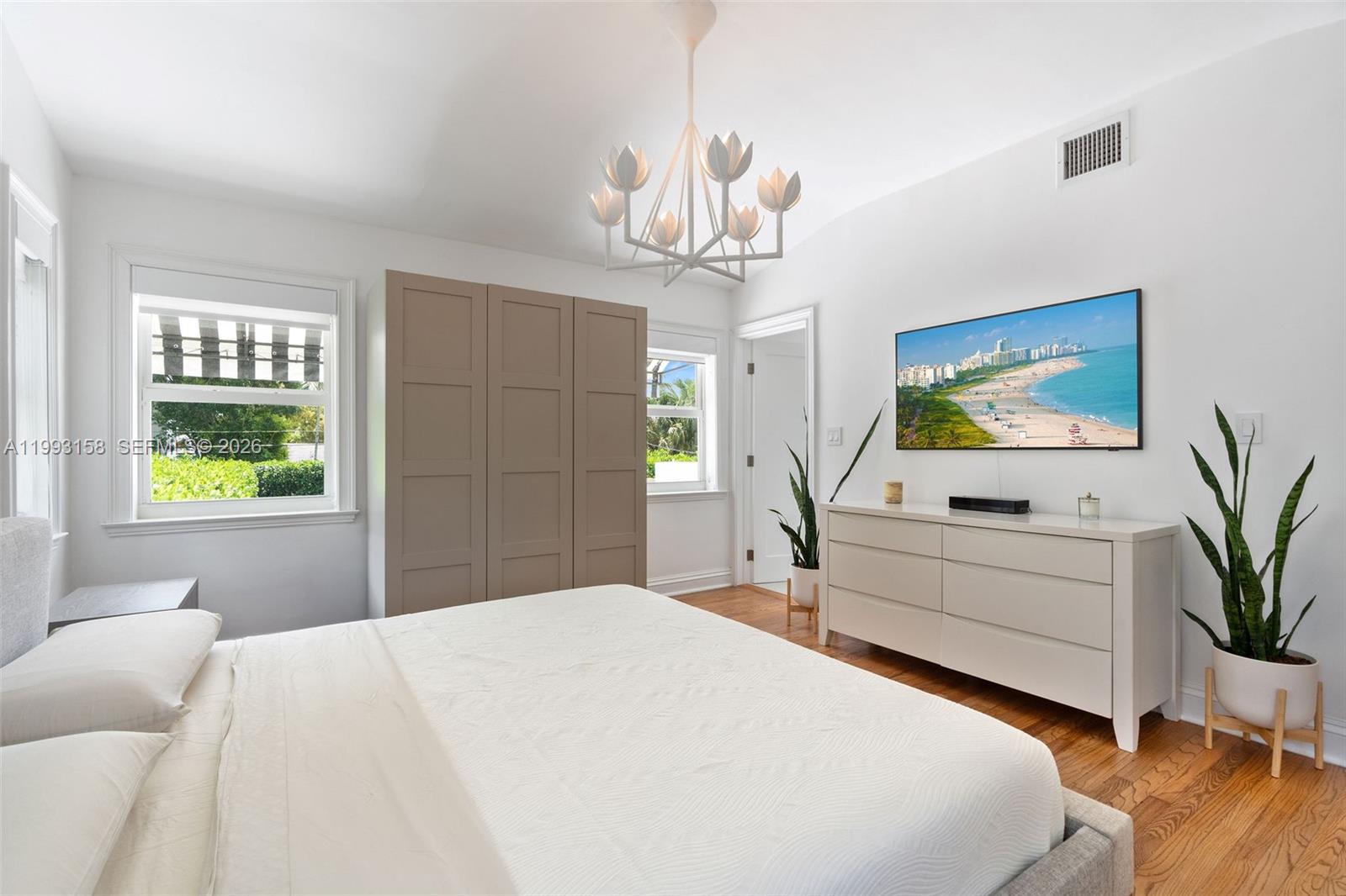 SURPRISE LAKE - Residential Lease