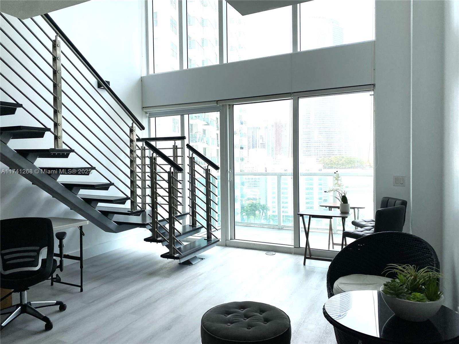 BRICKELL ON THE RIVER S T - Residential Lease