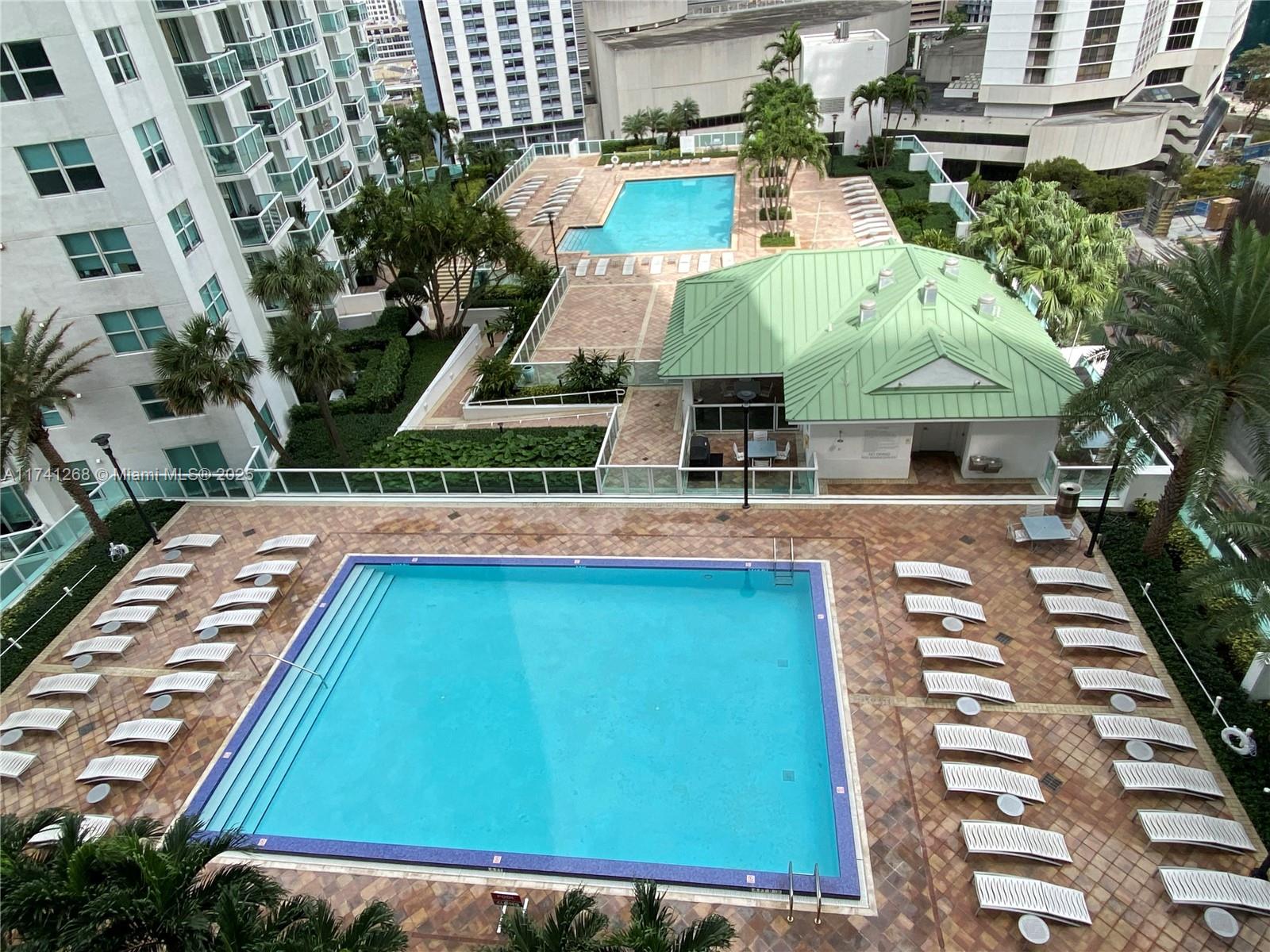 BRICKELL ON THE RIVER S T - Residential Lease