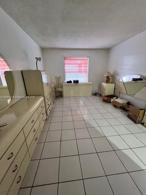 EL CID CONDO - Residential