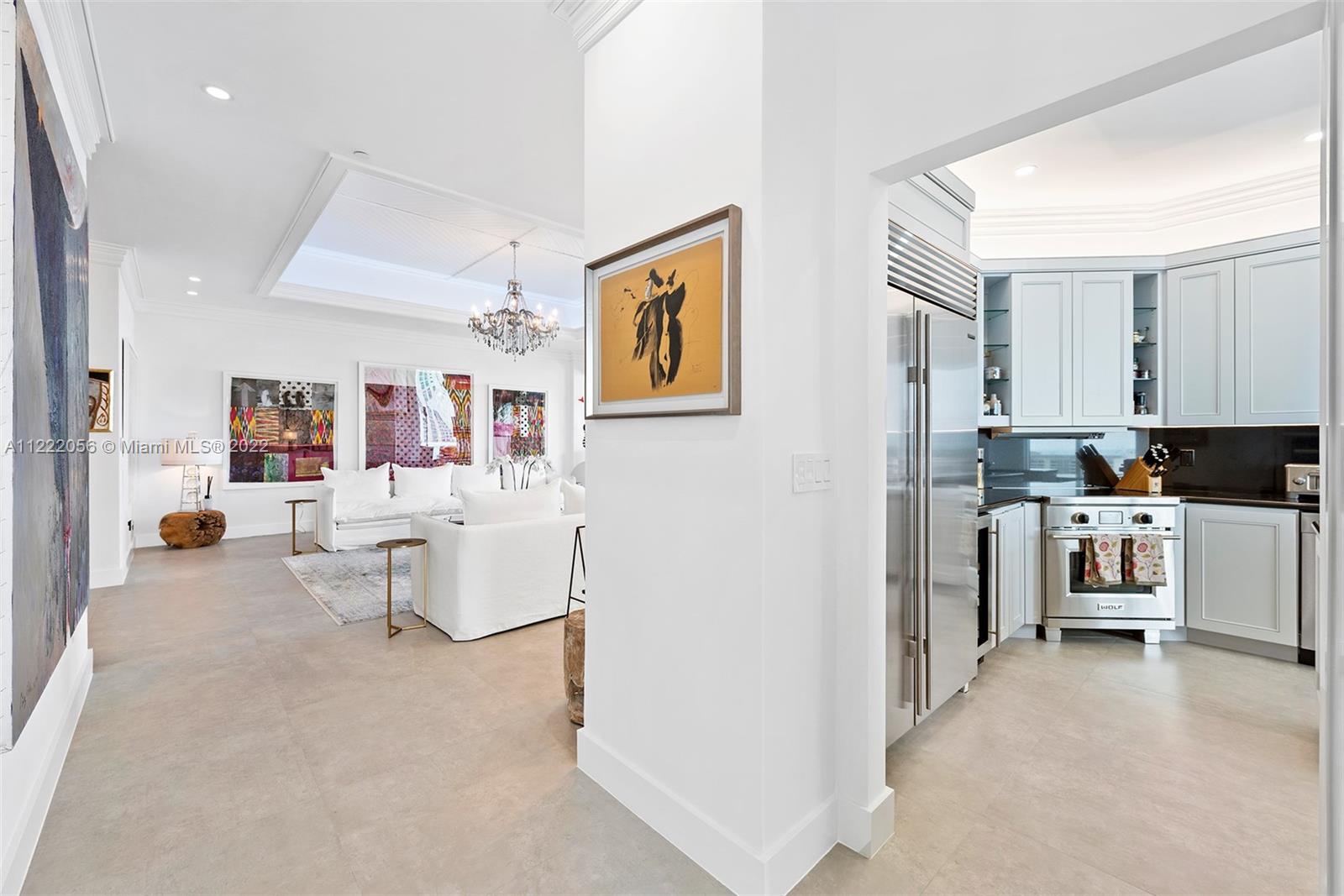 GRAND BAY RESIDENCES COND - Residential