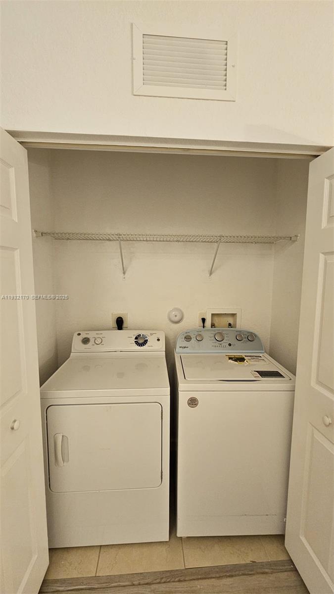 ST MORITZ ESTATES - Residential Lease