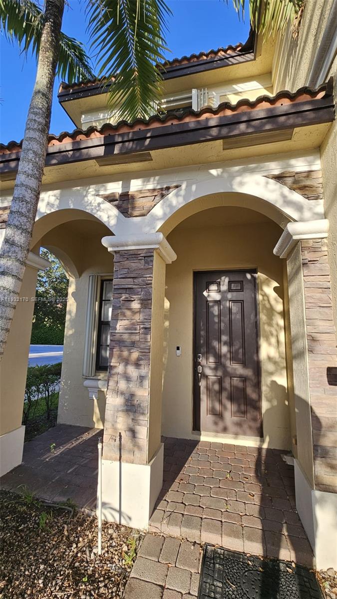 ST MORITZ ESTATES - Residential Lease