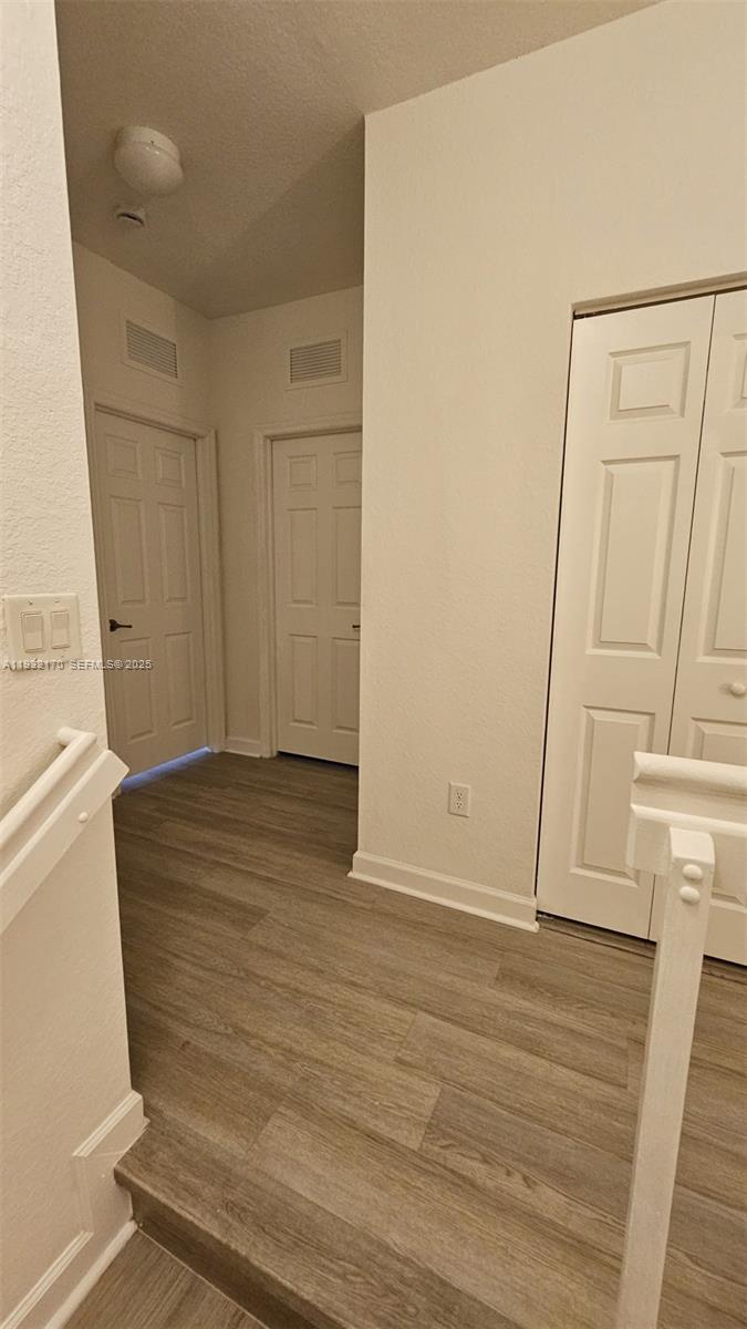 ST MORITZ ESTATES - Residential Lease