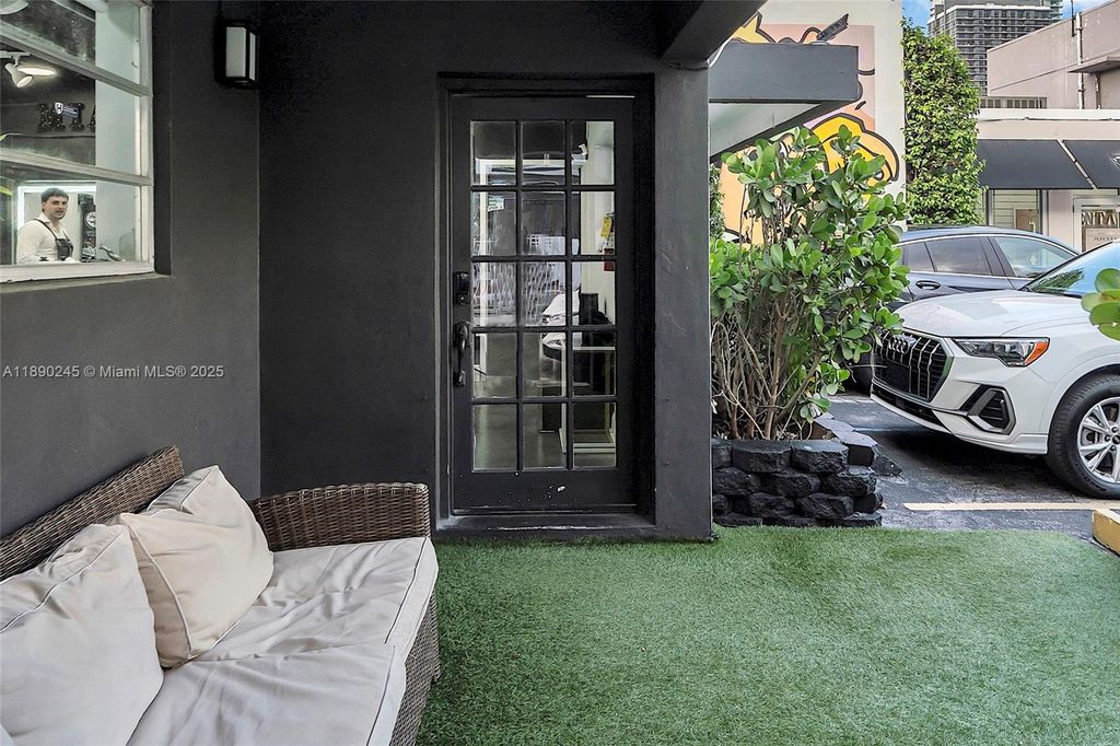 Photo of 2700 Biscayne Blvd, Miami, FL 33137 (MLS # A11890245)