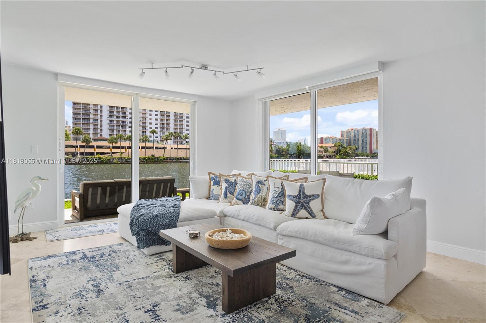 EDEN POINT NORTH CONDO - Residential