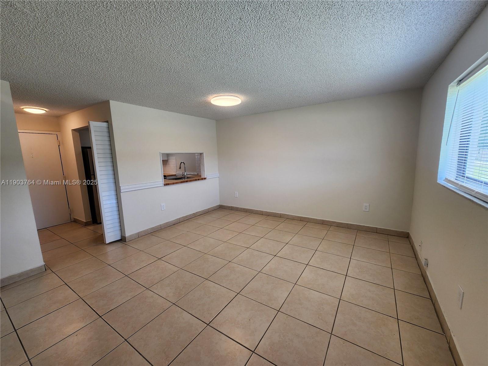 A A DOOLEY SUB - Residential Lease