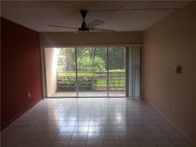 WONDERFUL UNIT IN CENTRALIZED PLANTATION LOCATION. SHOPPING, DINING AND BANKING ACROSS THE STREET. MINUTES TO I595 AND WESTGATE MALL. STEPS TO POOL AND LAUNDRY FACILITY. OPEN CONCEPT LIVING ROOM AND DINING ROOM LEADS TO SCREENED IN PATIO OVER LOOKING POOL AREA. MASTER BEDROOM IS 15'9" X 13 WITH 2 MASTER CLOSETS. FULL MASTER SUITE AND ADDITIONAL 1/2 BATH FOR YOUR GUESTS