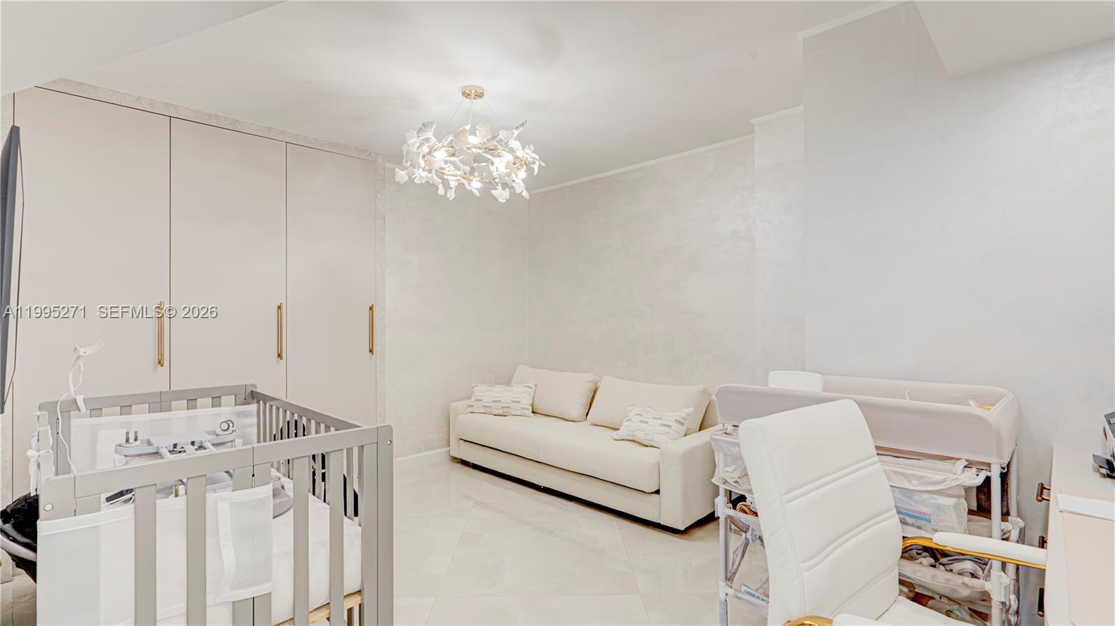 SANDS POINTE OCEAN BEACH - Residential