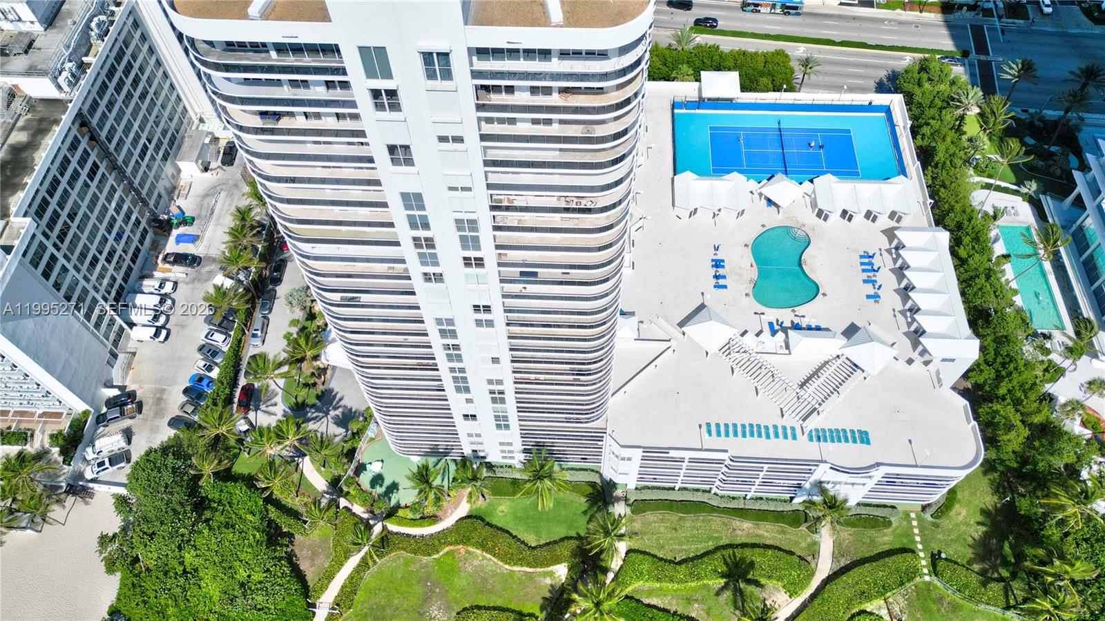 SANDS POINTE OCEAN BEACH - Residential