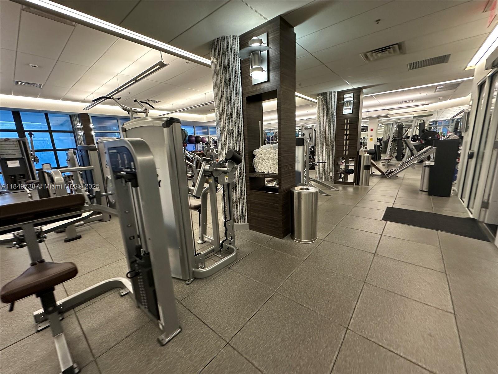 ATLANTIC I AT THE POINT C - Residential Lease