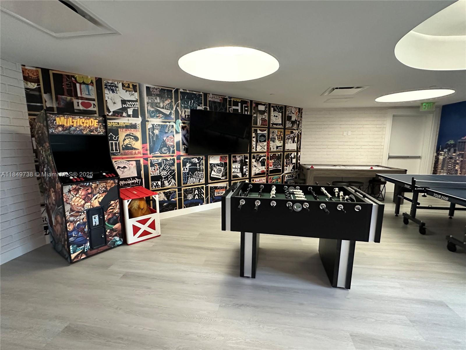 ATLANTIC I AT THE POINT C - Residential Lease