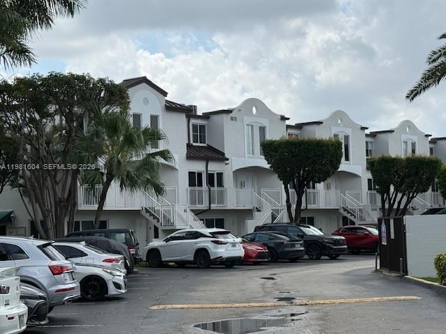 CORAL POINTE TOWNHOMES CO - Residential Lease