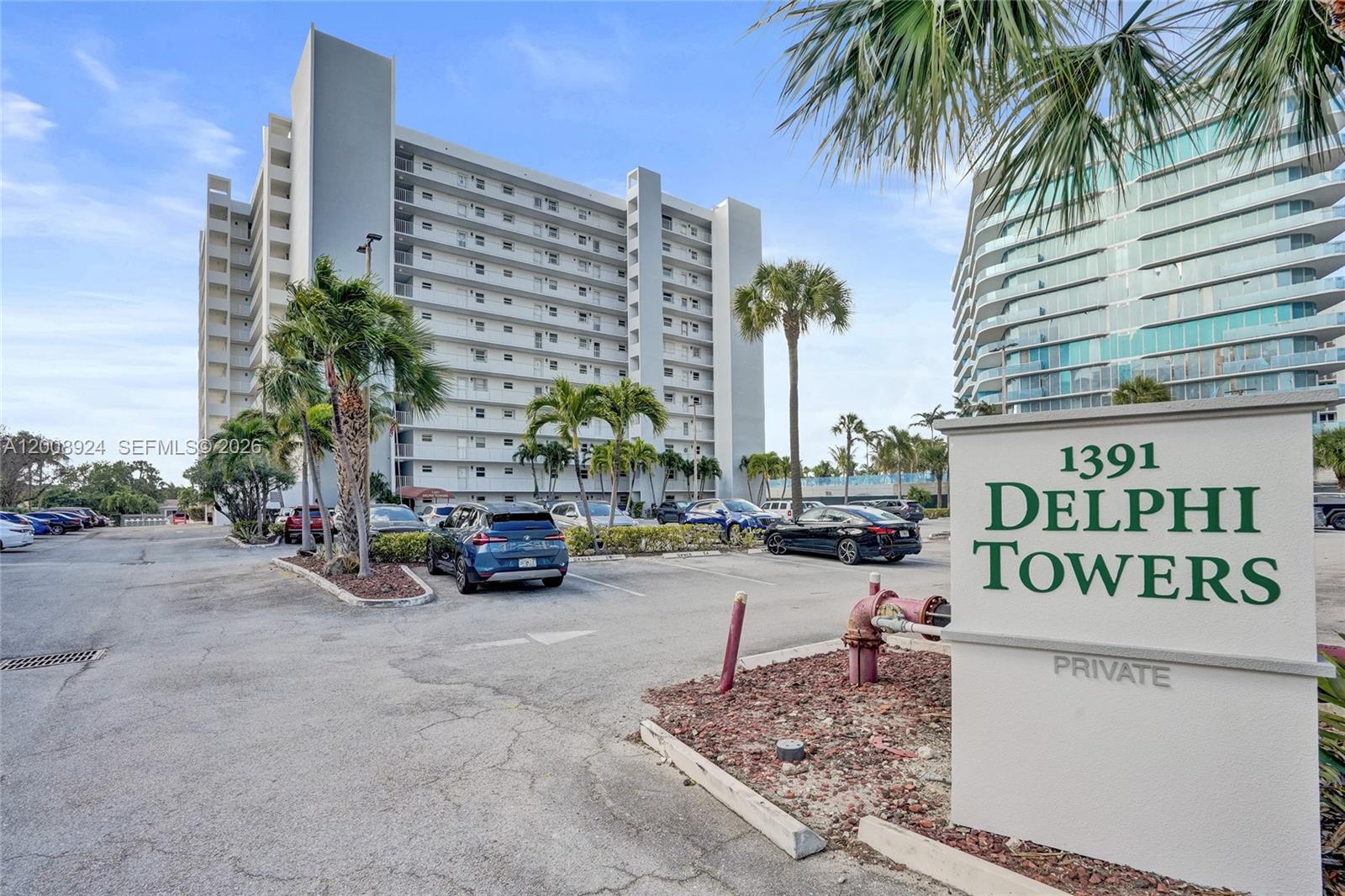 1391 S Ocean Blvd 809