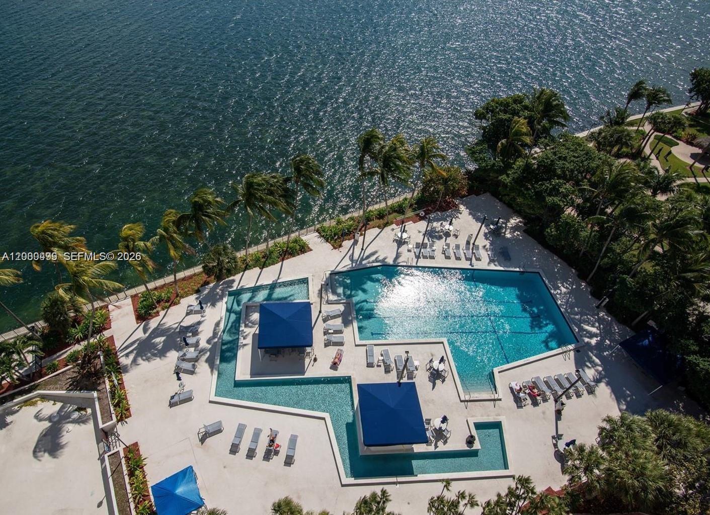2333 Brickell Ave PH210